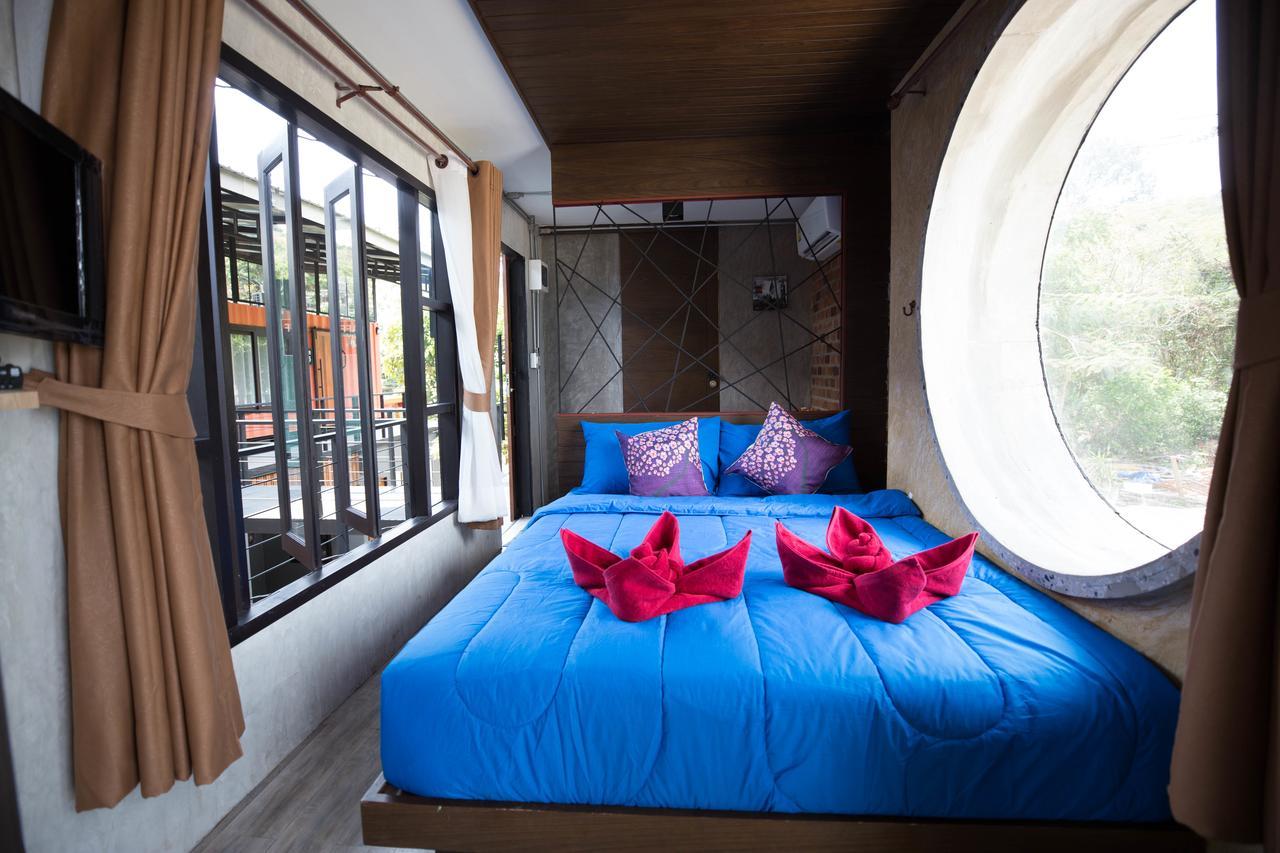 Baan Rom Talay Made' Hotel Koh Samet Exterior photo