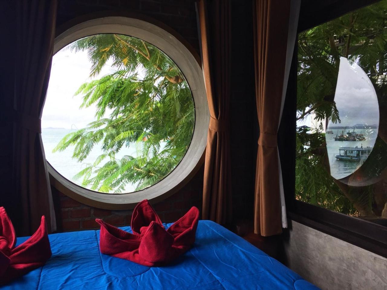 Baan Rom Talay Made' Hotel Koh Samet Exterior photo